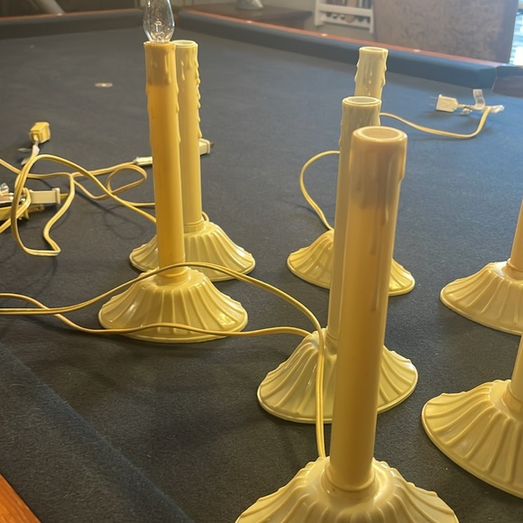 Vintage Electric Candolier Indoor Christmas Candle Lamp, Ivory Plastic - Picture 4 of 4